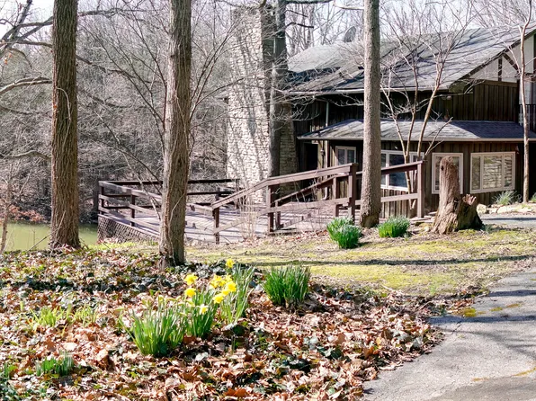 606 E County Road 1250 N, Batesville, IN 47006