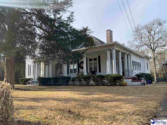 4th image of 403 W Main St