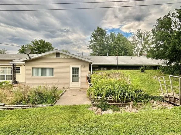 106 College St, Quitman, MO 64487