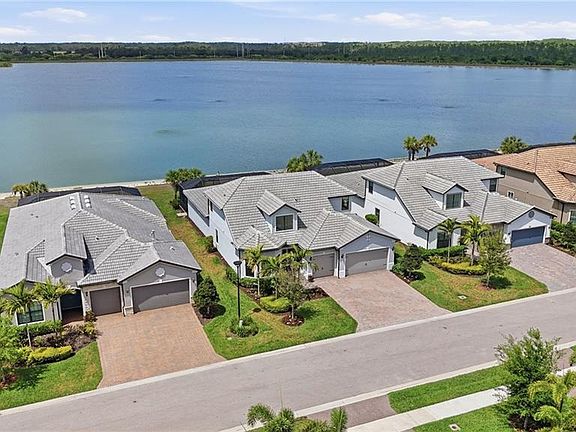 3rd image of 19696 Aqua View LN