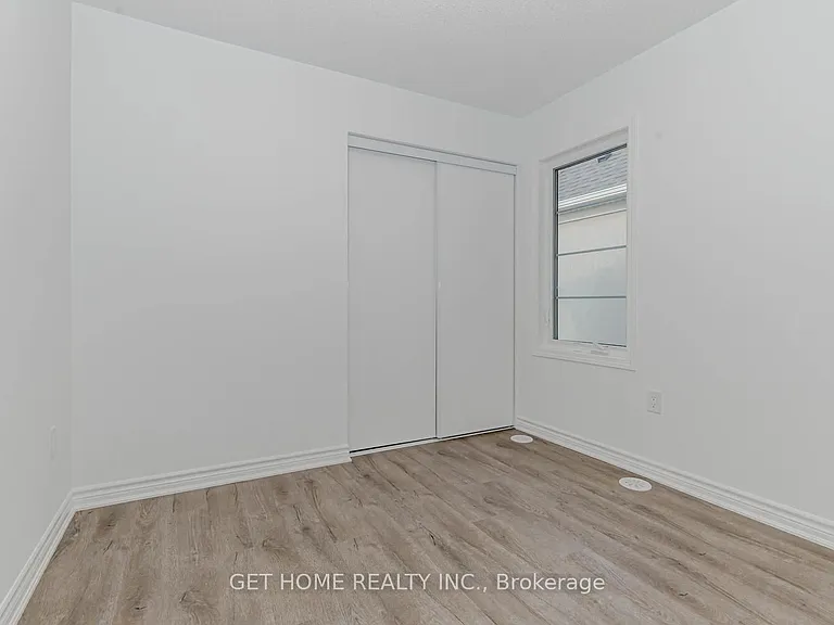 1909 Thames Cir — Photo 34