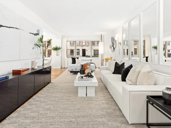 415 East 52nd Street image 1 of 12