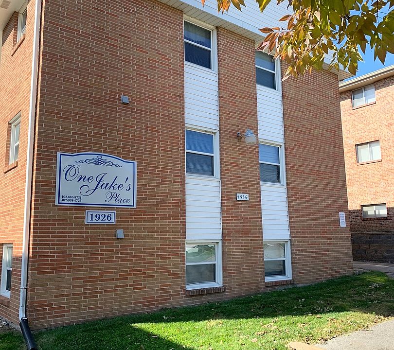 1st image of 1926 S 55th St APT 4