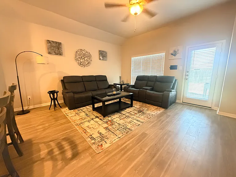 3039 Dade Loop — Photo 6