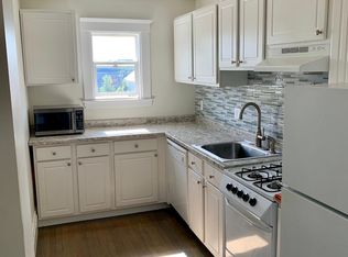 42 W Baltimore St APT 31, Lynn, MA 01902
