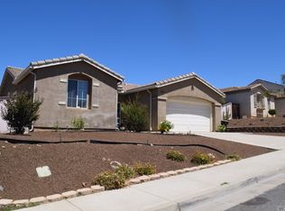 21013 High Crest Dr, Lake Elsinore, CA 92532