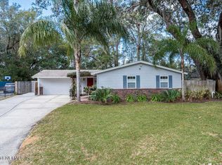 6941 Whispering Oaks Cir, Jacksonville, FL 32211