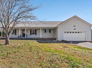 2960 W Haven Dr, Cookeville, TN 38501