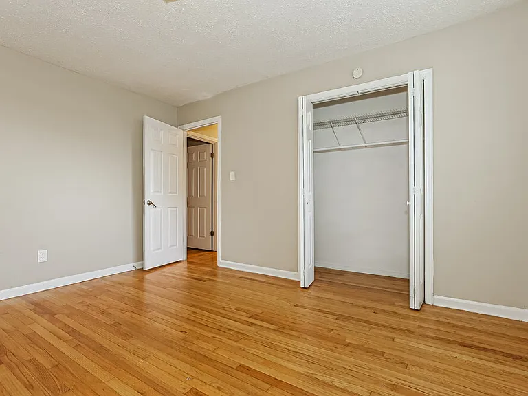6570 Elsie St — Photo 13