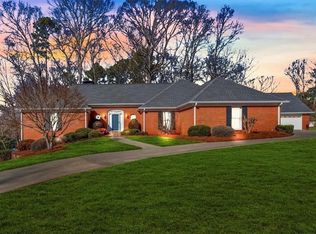 12195 Mountain Laurel Dr, Roswell, GA 30075