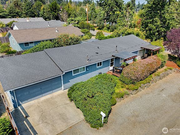 4th image of 1155 Wilson Street