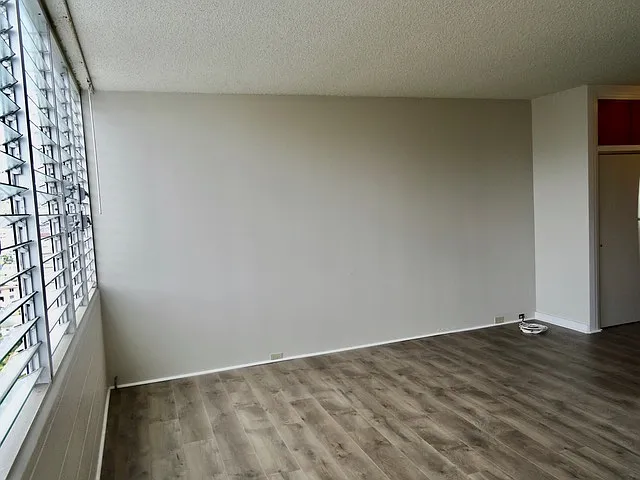 1650 Kanunu St — Photo 3