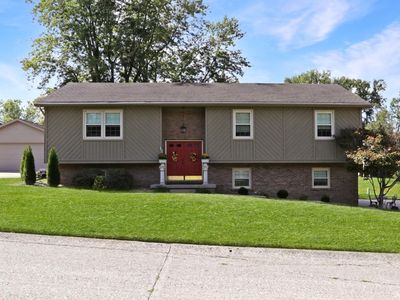 5455 E Timberwood Dr, Newburgh, IN, 47630