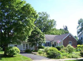 31 Whiteford Rd, Rochester, NY 14620