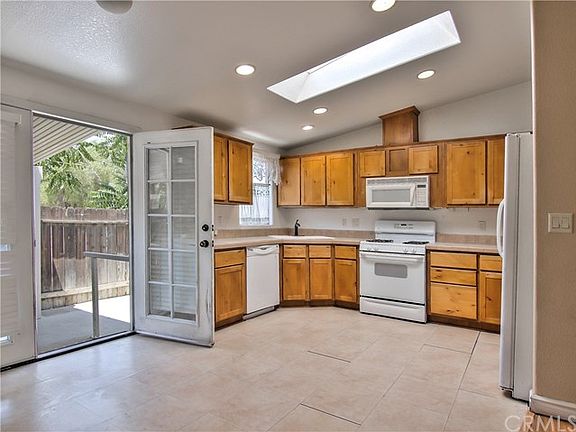5th image of 16658 Joy St