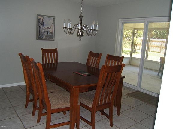 5th image of 2495 Alexander Dr