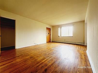 5th image of 5923 Cary Ave #2