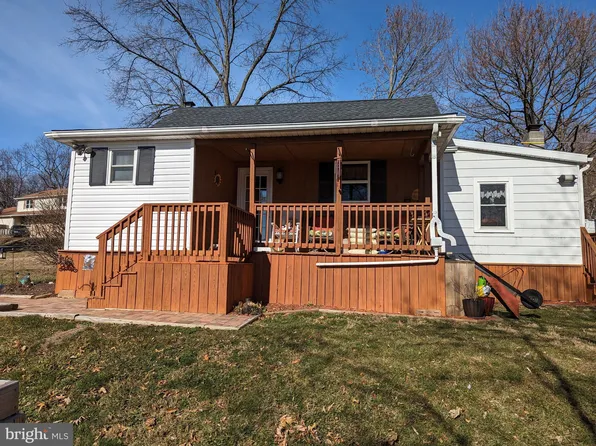 8665 Mormon Church Rd, Waynesboro, PA 17268