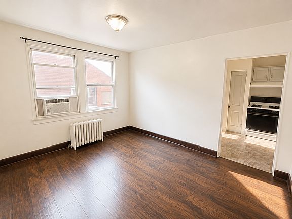 5th image of 115 W James St Floor 2