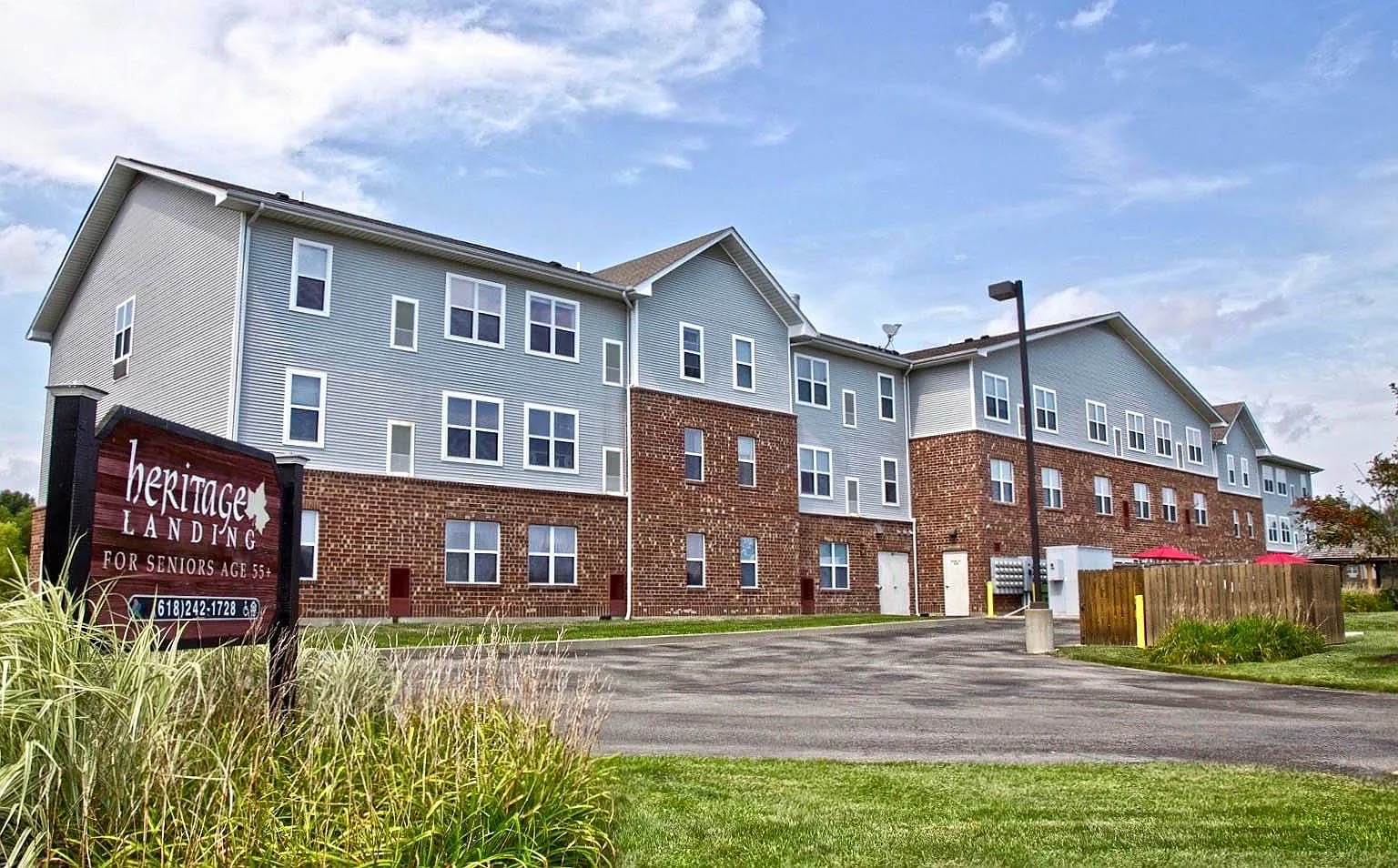 Heritage Landing 55+ Apartments — Photo 1