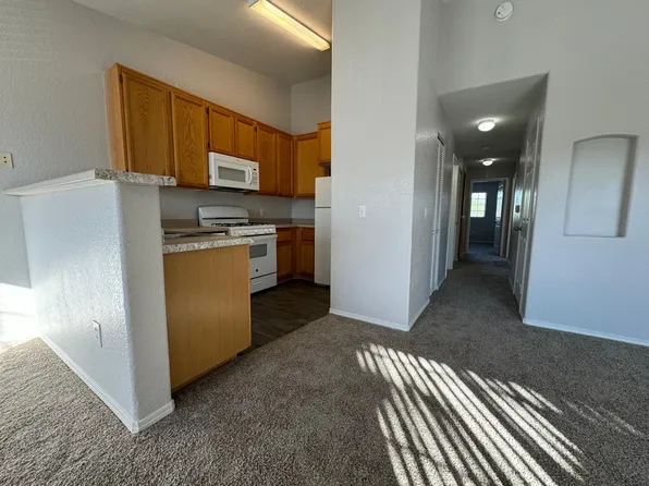 4730 E Craig Rd, Las Vegas, NV