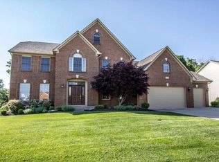 2858 Sandhurst Dr, Lewis Center, OH