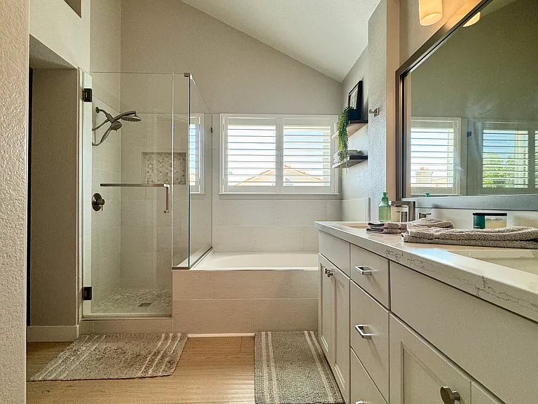 2243 Wisteria Ave — Photo 12