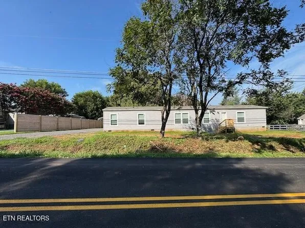 133 S Long Hollow Rd, Maryville, TN 37801