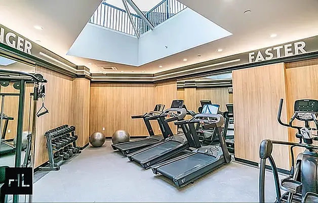 Rented by Highline Residential | media 10