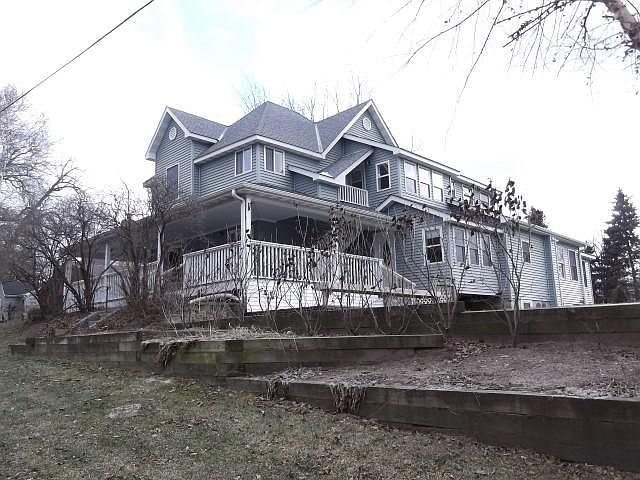 1st image of 604 Kingston Ave