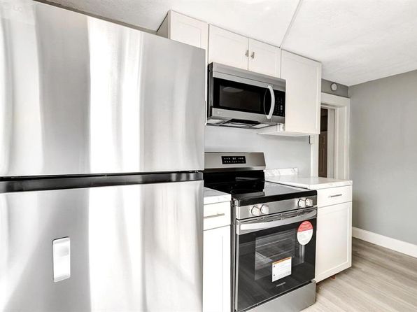 448 Roseland Dr #3710