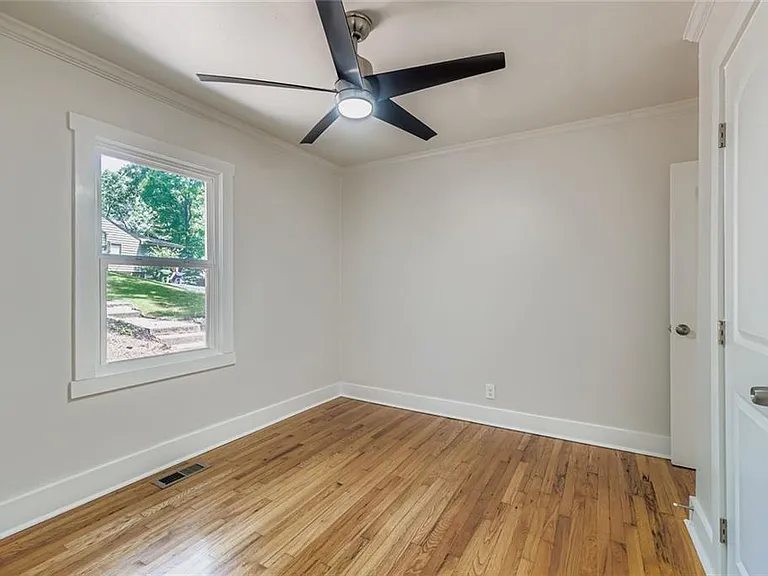 1191 Beechview Dr SE — Photo 16