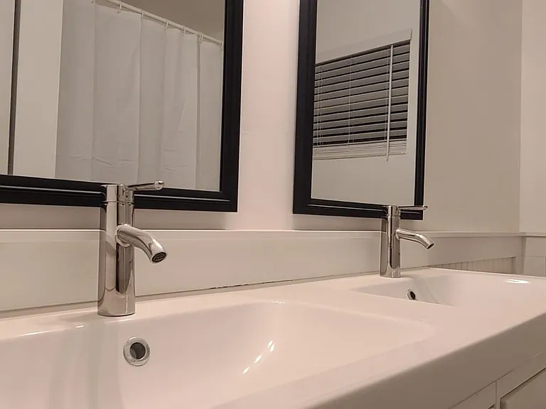 605 SW 75th St #102 — Photo 11