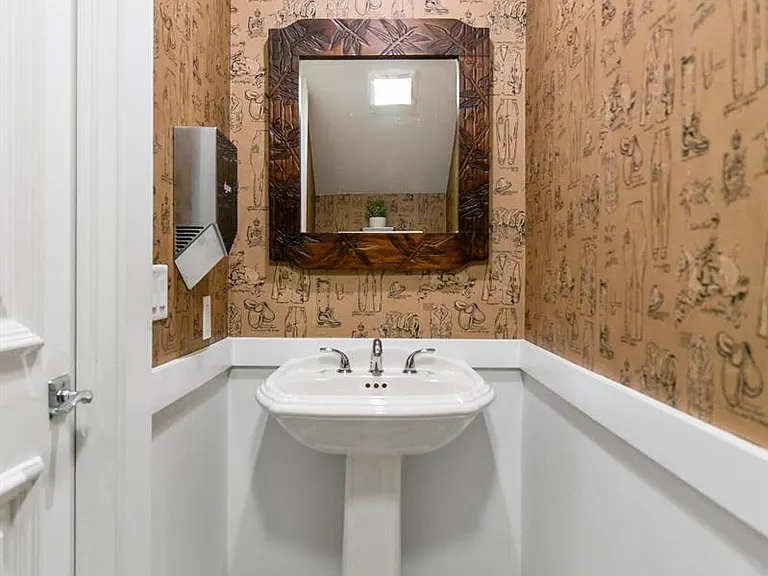 14710 Palm Beach Point Blvd — Photo 23