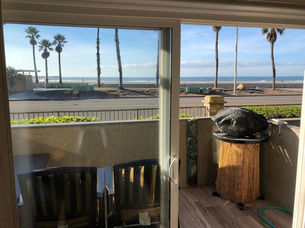 359 E Surfside Dr