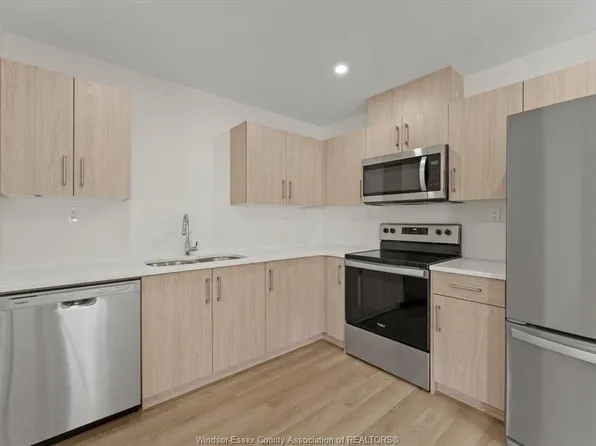 Front Rd, Lasalle, ON