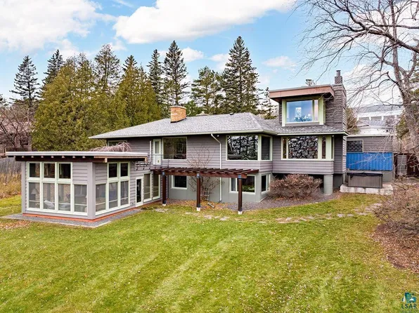 3840 E Superior St, Duluth, MN 55804