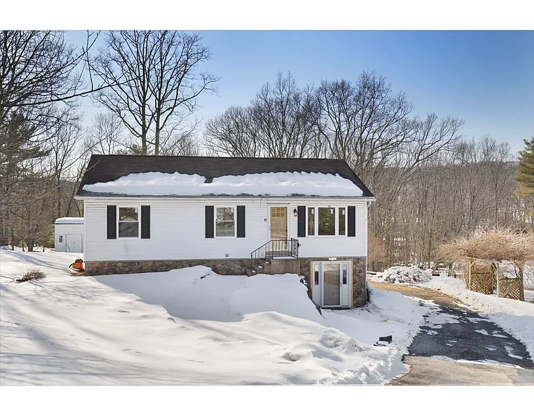 5516 Rock Ln — Photo 10