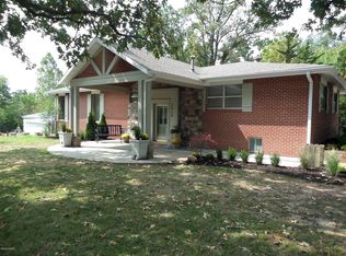 2820 E 46th St, Joplin, MO 64804