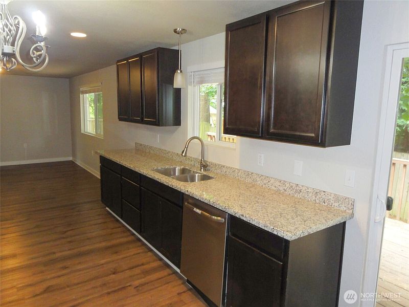 5th image of 21627 SE 271st Street