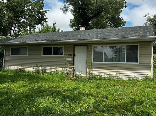 (undisclosed Address), Cahokia, IL 62206