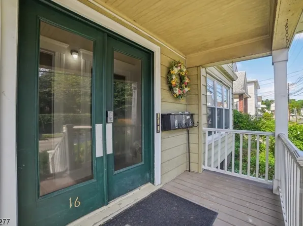 16 Henry St Floor 2, Bloomfield, NJ 07003