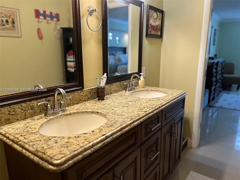1849 S Ocean Dr #0 — Photo 24