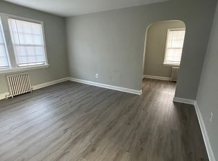 32 Chesapeake St NW #18-1, Washington, DC 20032