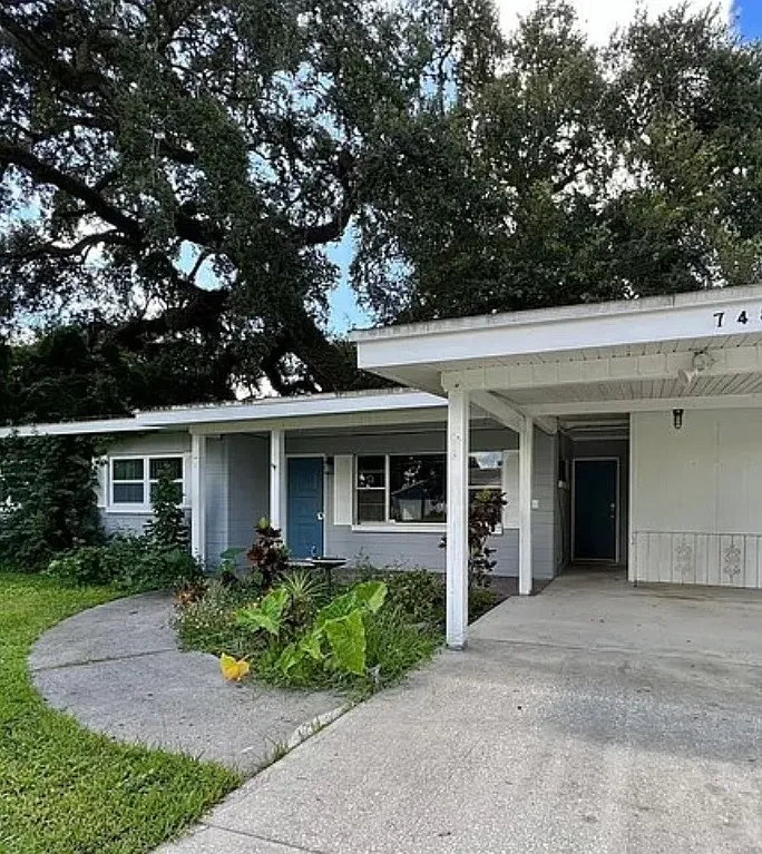 3 bed, 1576 sqft, $2,200 — Photo 2