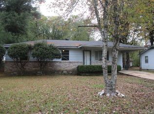 7 Valley Ct, Little Rock, AR 72204