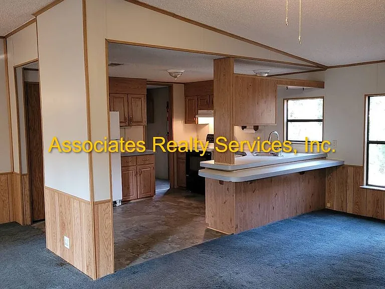 17505 N County Road 225 — Photo 2