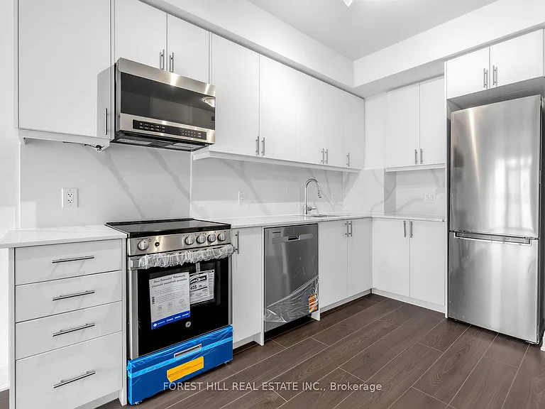 700 Sheppard Ave W #602 — Photo 11