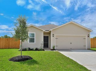 1033 Walnut Ln, Brookshire, TX 77423