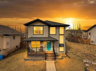 155 Inglewood Dr, Red Deer, AB T4R 3S3